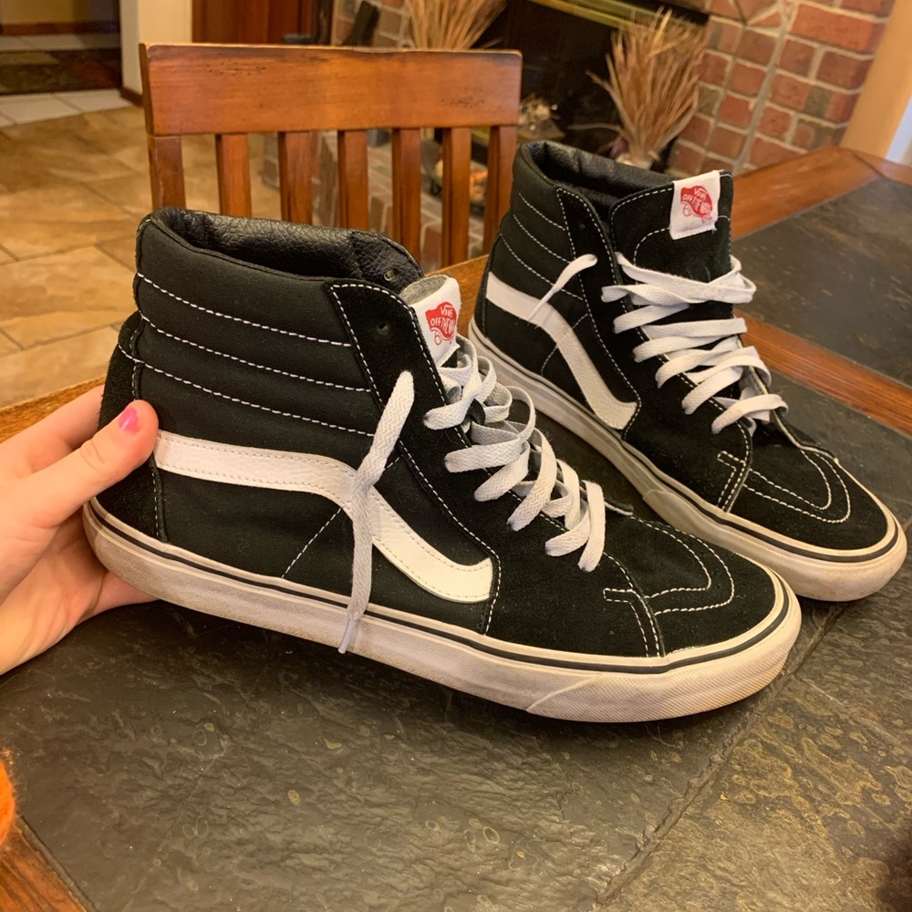 mens hightop black and white vans